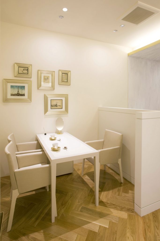 1F結婚指輪婚約指輪フロア セントロフェリシタ仙台店1F